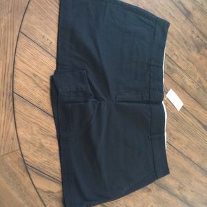 Black LOFT Riviera Short